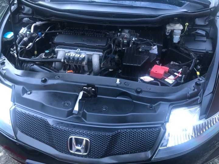 Honda Civic VIII Ufo