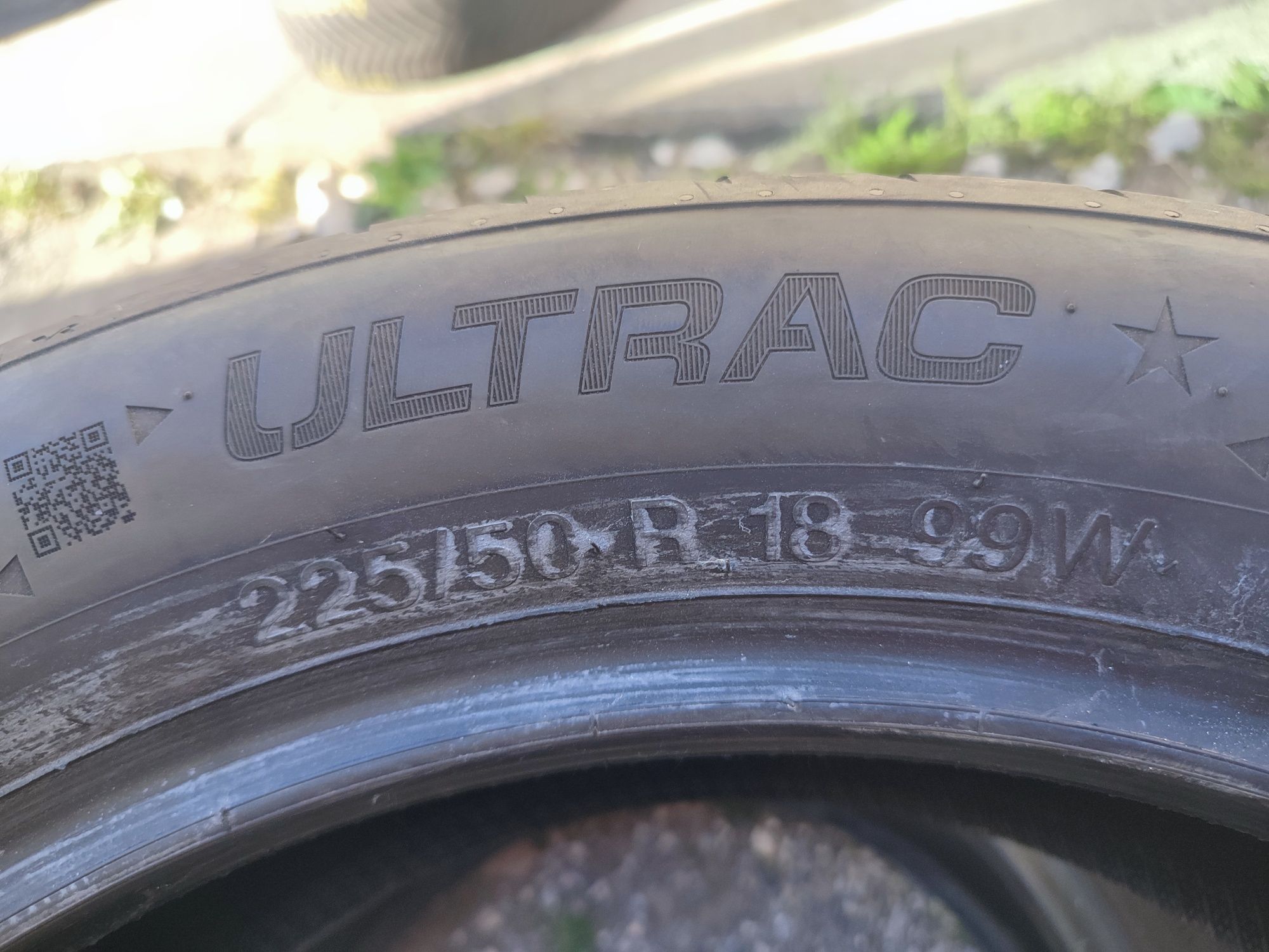 Pojedyncza opona Vredestein Ultrac 225/50/18 99W