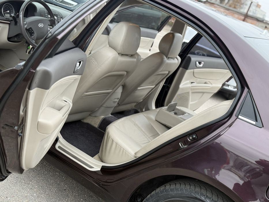 Hyunbai Sonata 2.4 бензин 2007 рік