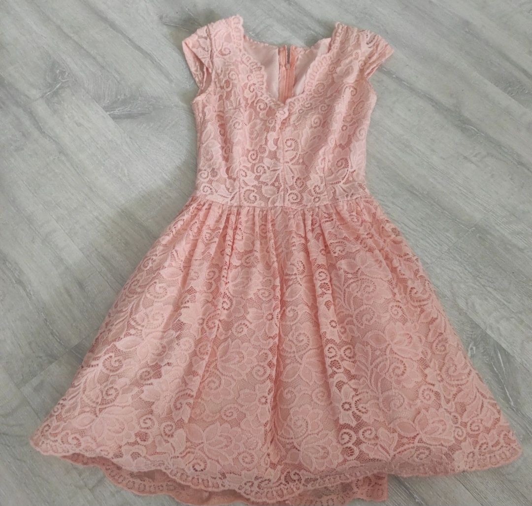 Продам рожеве плаття