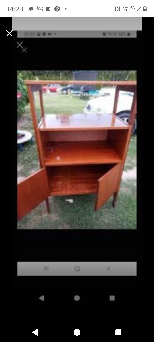 Sprzedam biblioteczkę z czasów PRL-u do odnowienia
