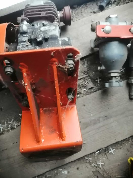 Продам компресор т 25