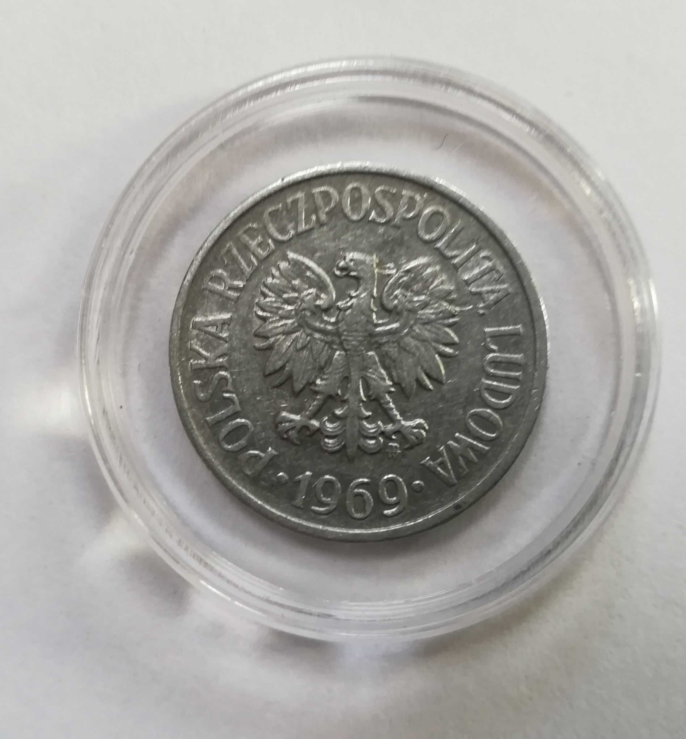 Moneta 20 gr z 1969 r z destruktem. Stan b. dobry