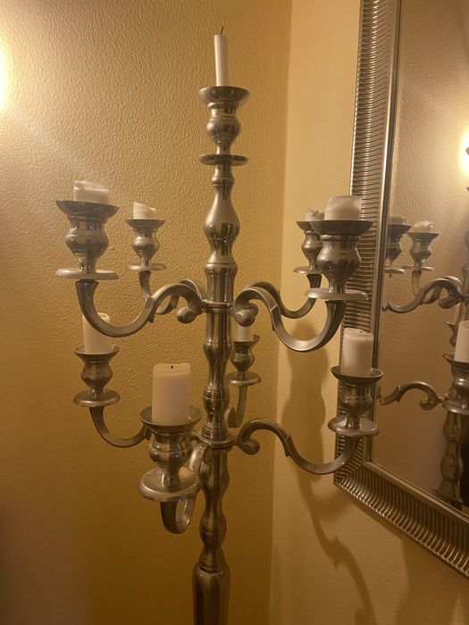 Candelabro prateado
