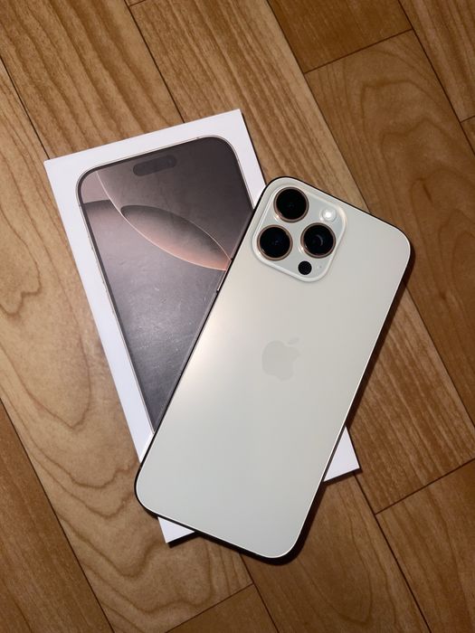 Apple iPhone 16 Pro Max 256GB (Desert Titanium)