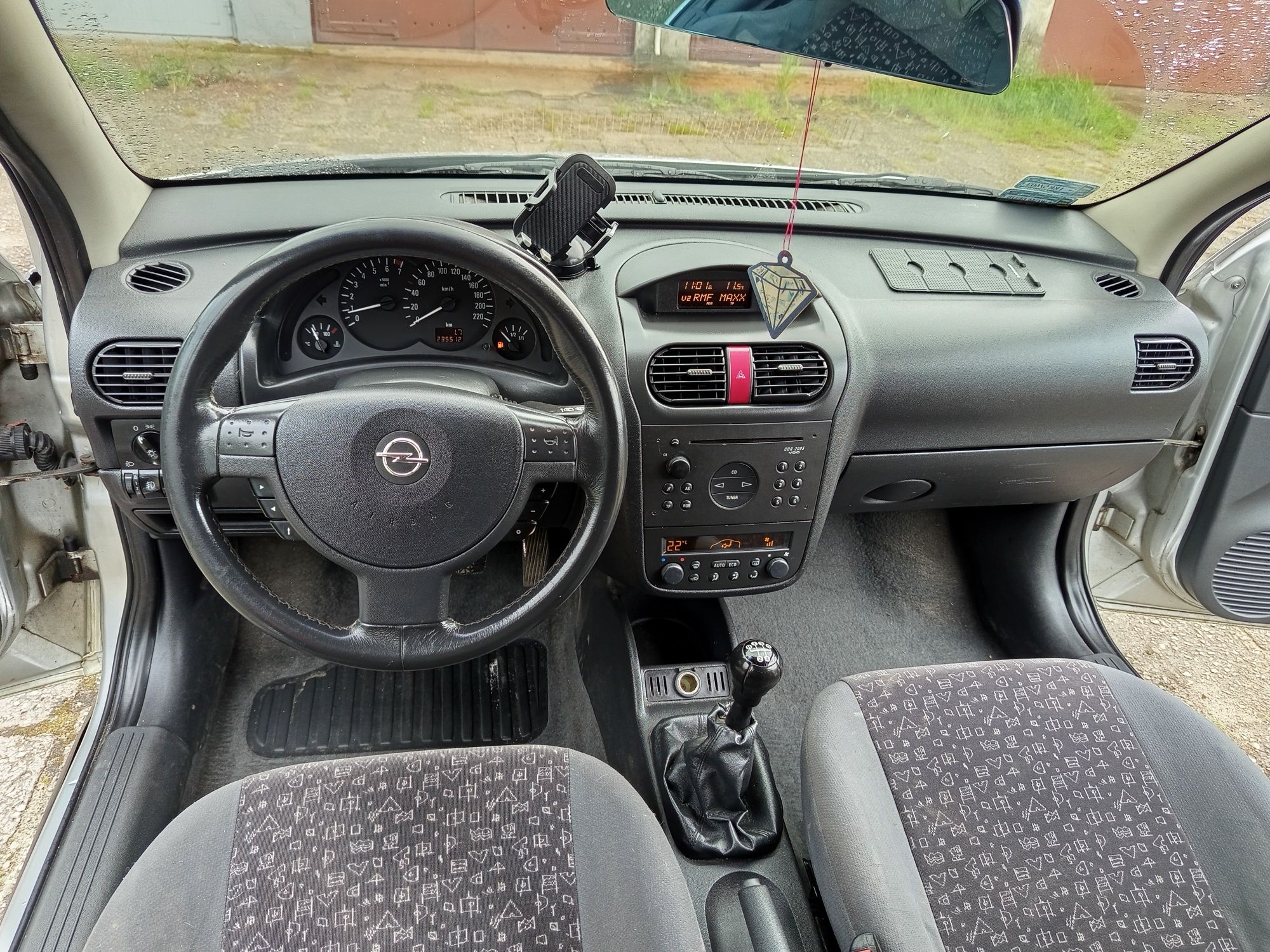 Opel Corsa C 1.2 / climatronic / bez rdzy / bogata wersja / stan dobry