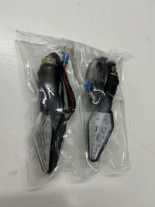 Piscas Led universais Mota