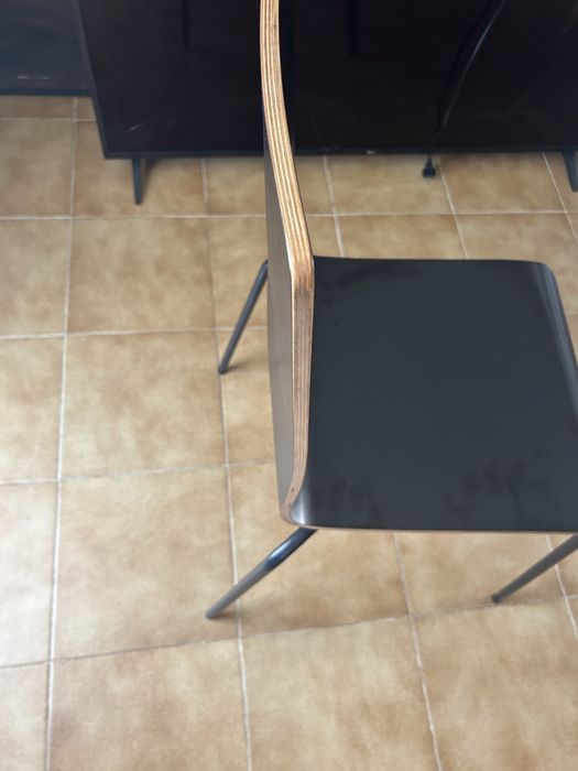 Quatro Cadeiras escritorio/cozinha