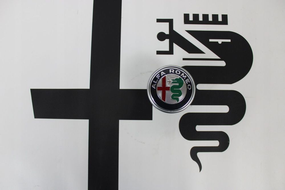 ZNACZEK LOGO EMBLEMAT TYŁ MIKROSTYK ALFA ROMEO GIULIETTA NOWY