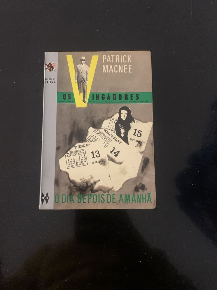 Livro - O dia depois de amanhã (Os vingadores) – Patrick Macnee