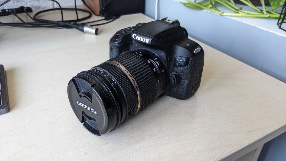 Продаю Canon EOS 800D + Tamron 28‑75 mm IF Macro Di SP