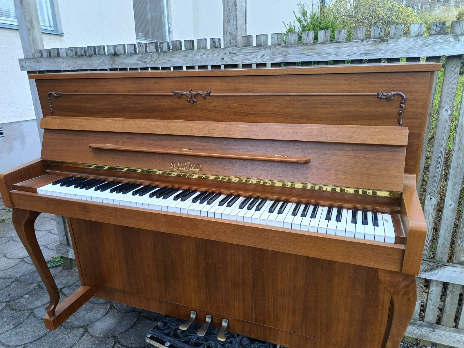 Pianino "schimmel"