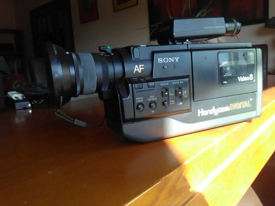 Camara vídeo 8 SONY Handycam digital