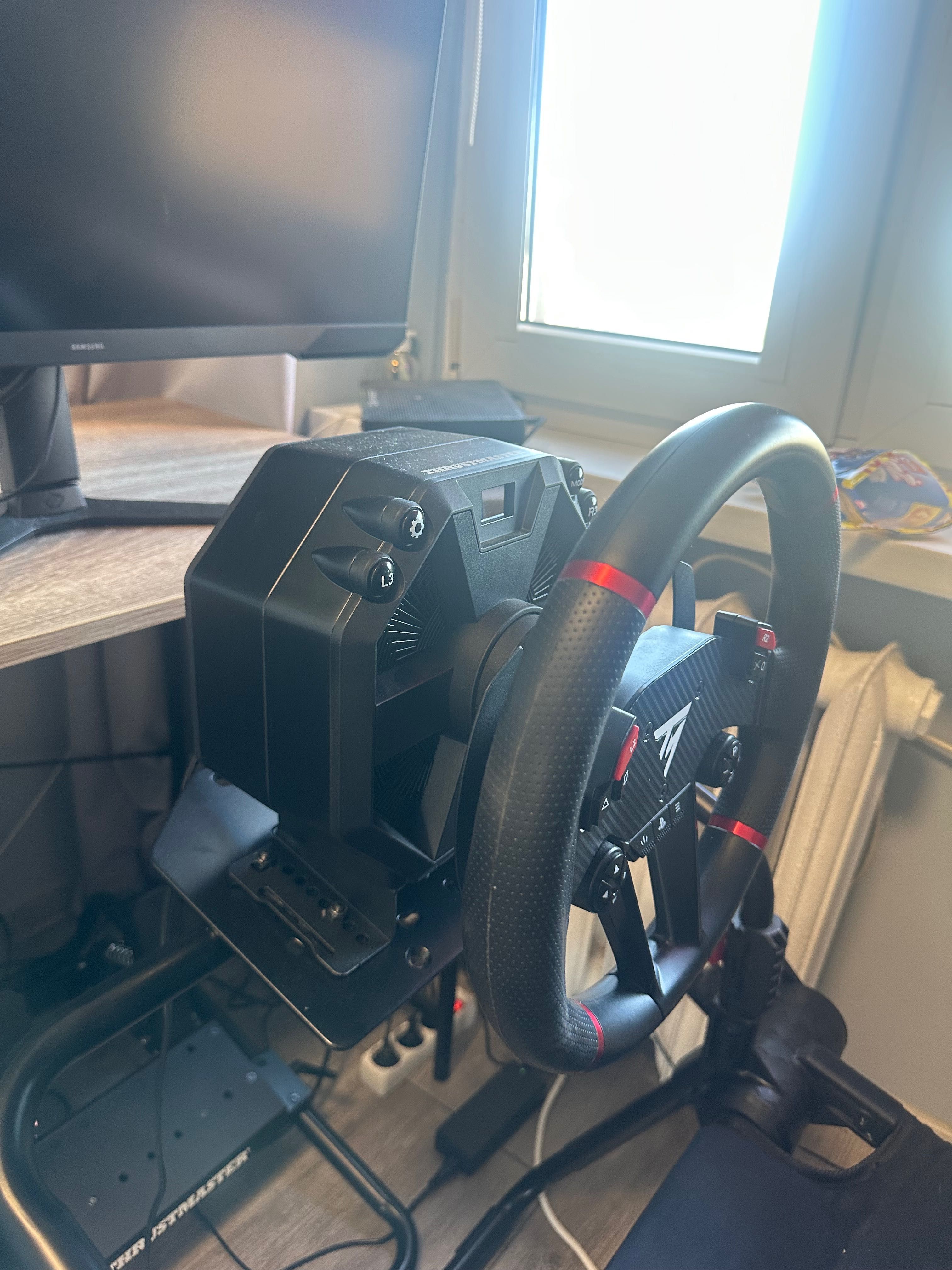 Kierownica Thrustmaster T598