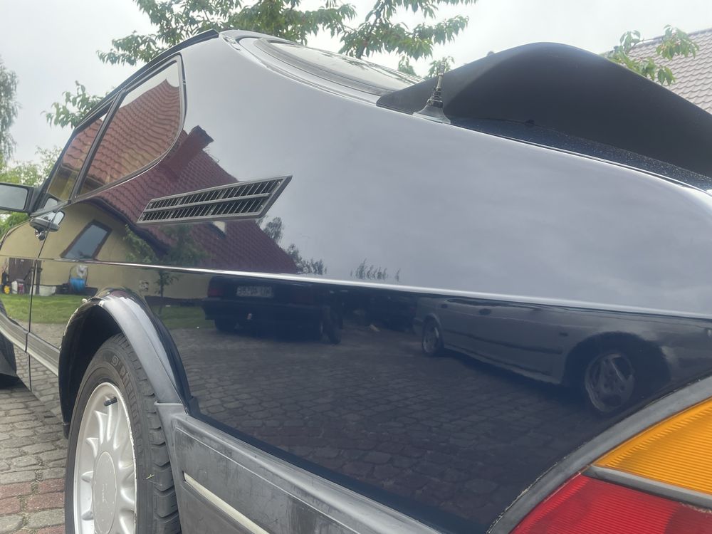 Saab 900i krokodyl 3d jedynie 131 tyś przebiegu PIERWSZY LAKIER