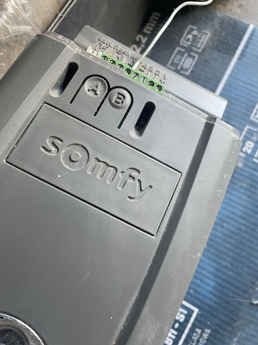 Brama garażowa segmentowa z napędem