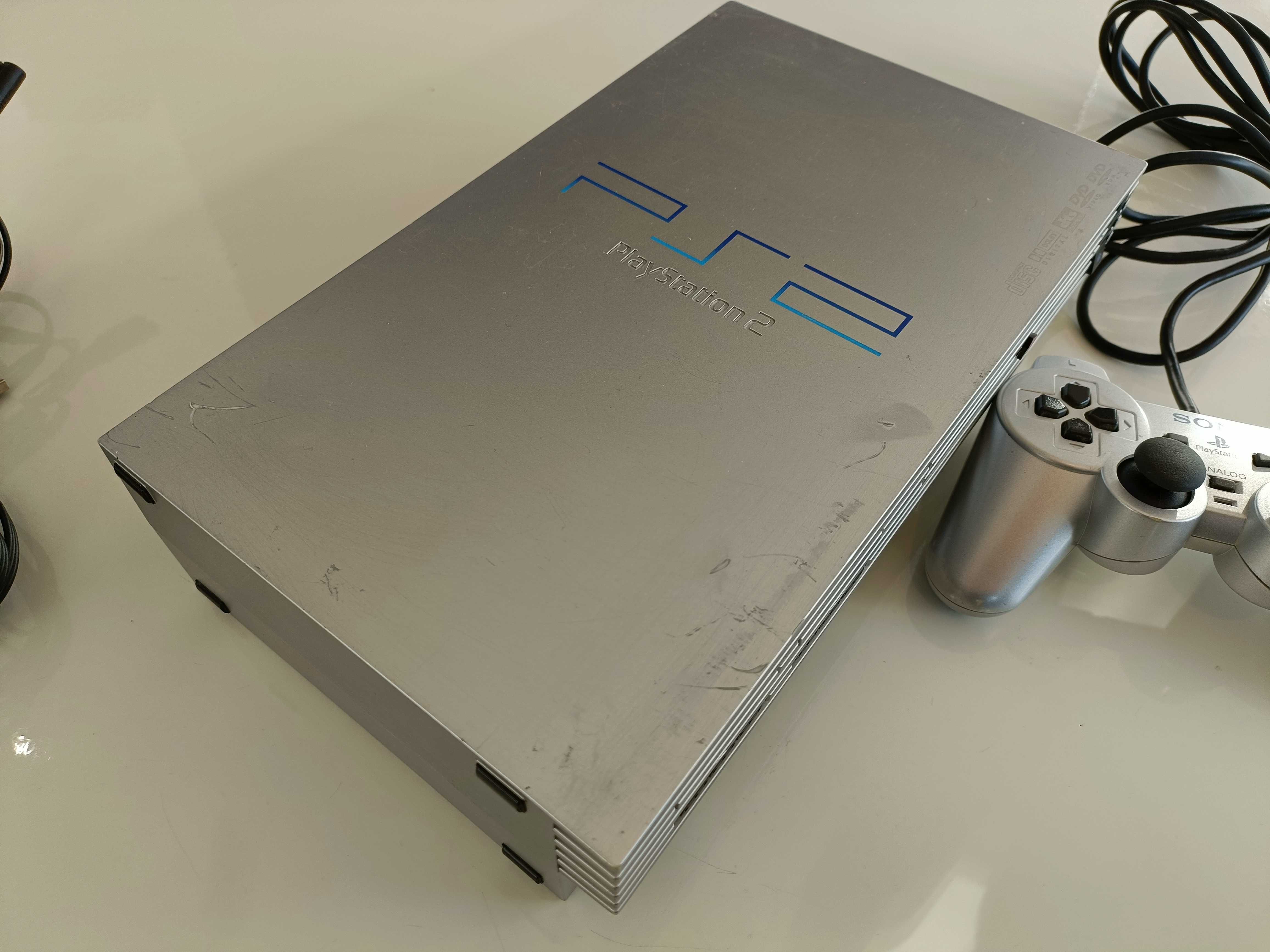Konsola Playstation 2 silver PS2 Fat srebrny