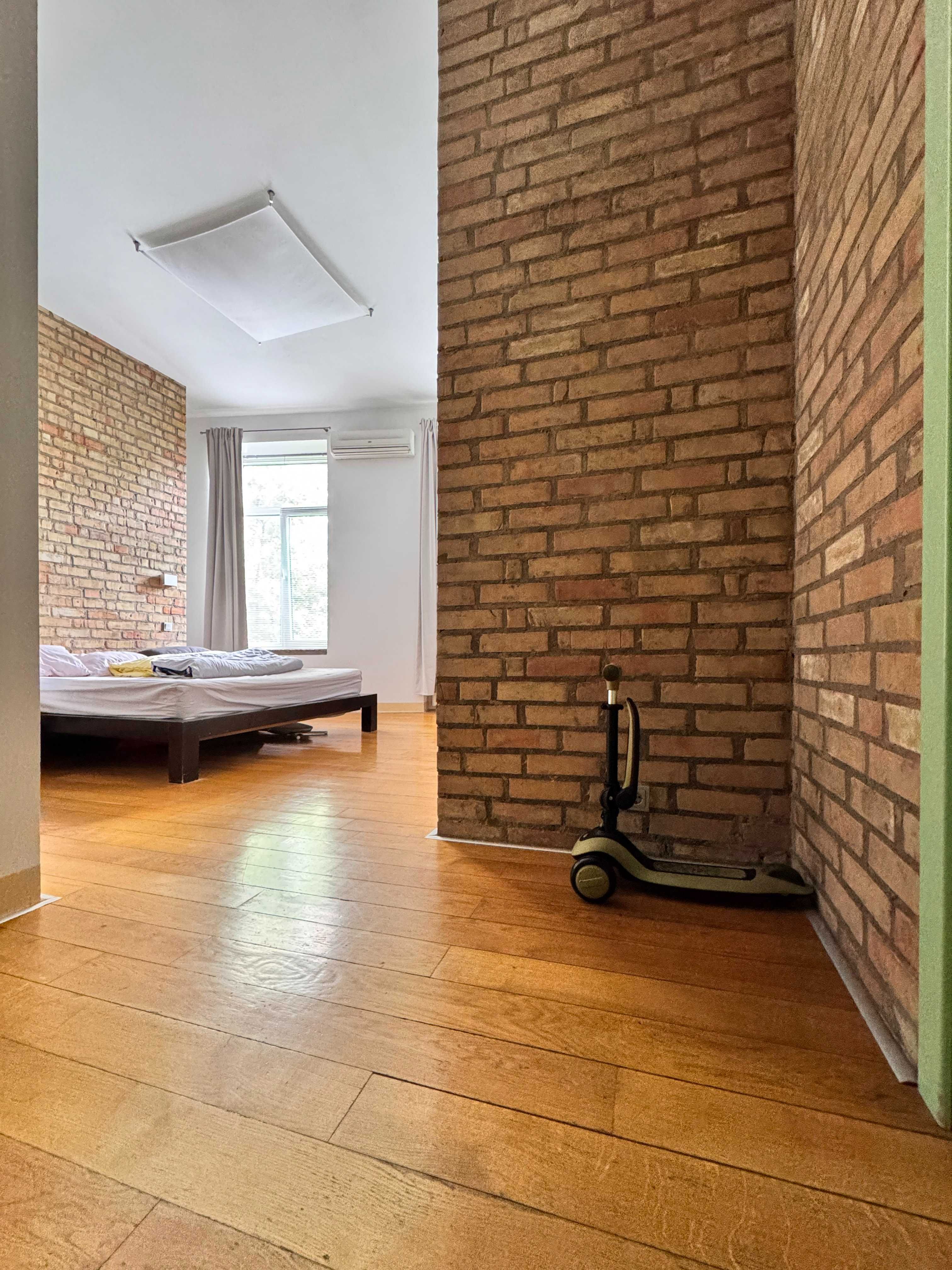 Продаж 2к квартири в царському будинку Січових Стрільців 24 (Артема)