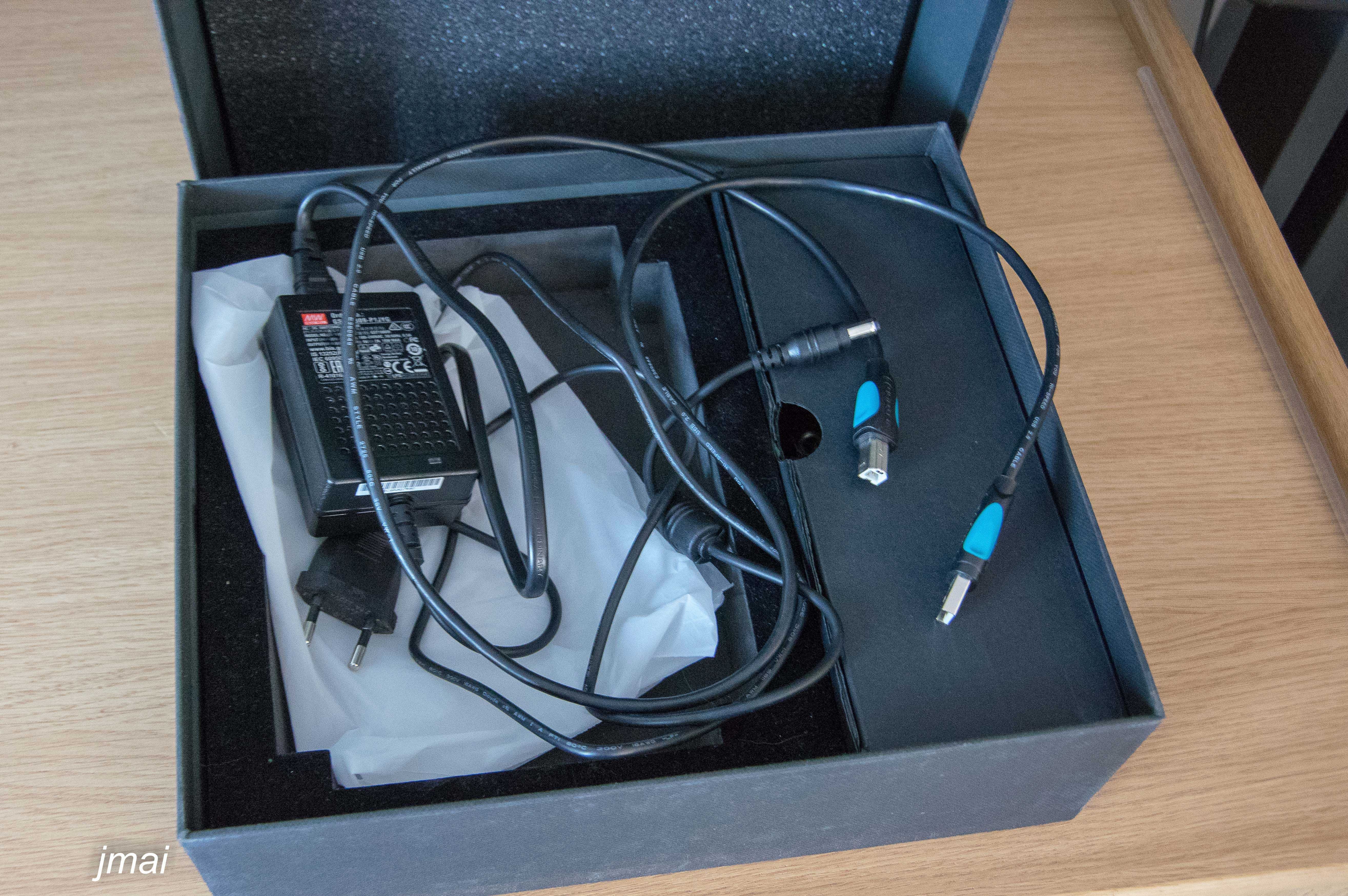 Przetwornik cyfrowo-analogowy DAC AUNE X8  + Burson V5i dual + 8 opamp