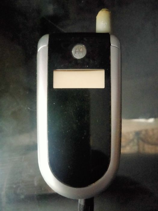 Продам телефон моторола