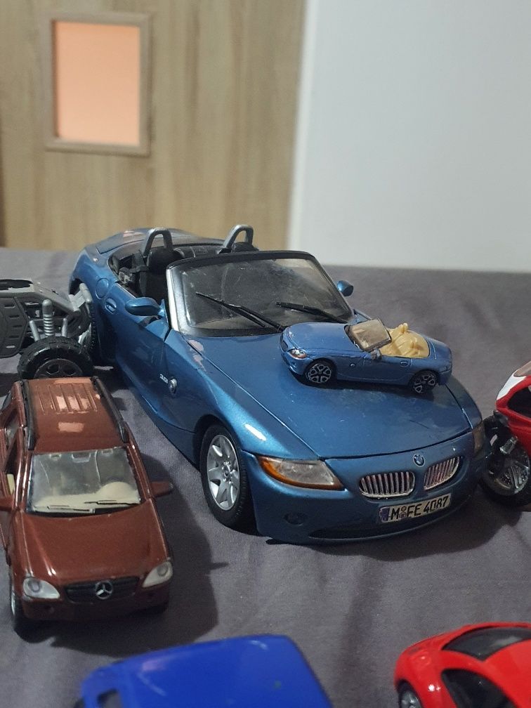 Duże Hot Wheels i inne - cena za wszystkie