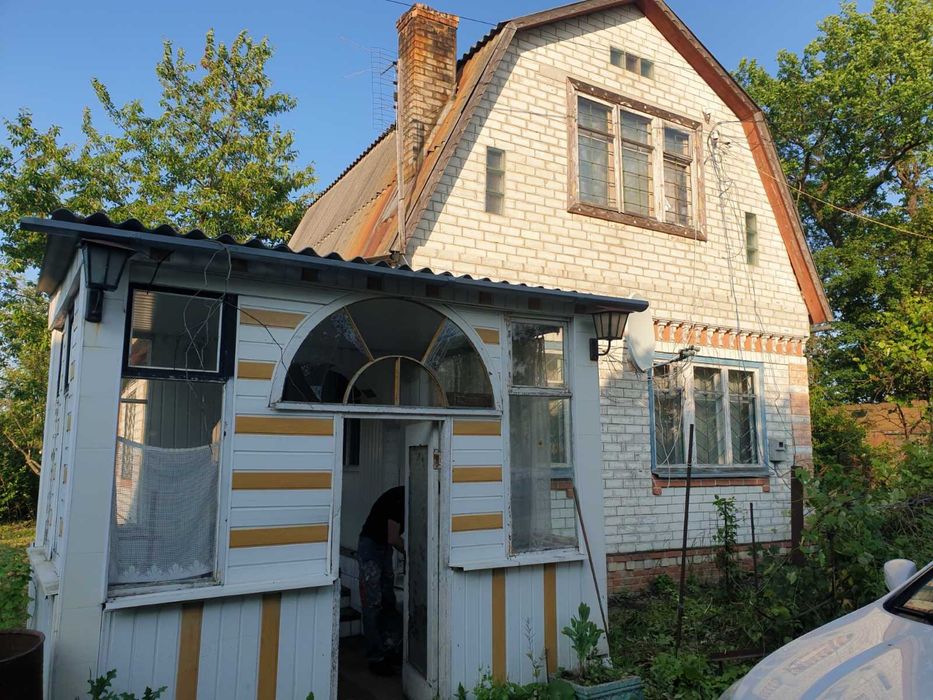 Продам двухэтажный дом