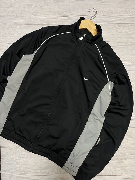 Чоловічий вінтажний костюм Nike Track Suit vntg