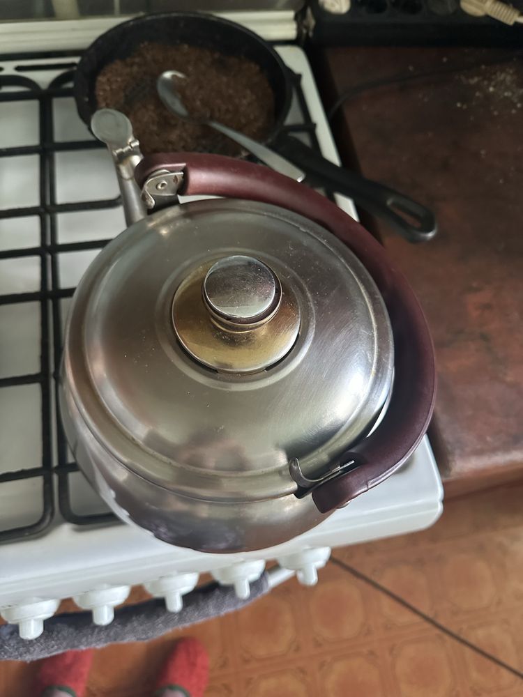 Продам чайник 3 л нержавейка