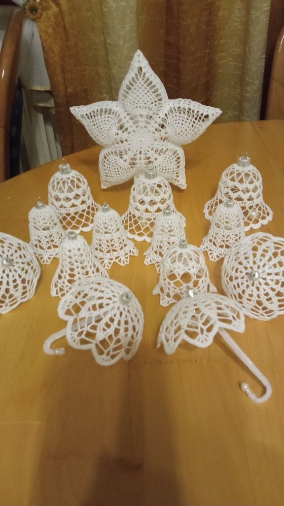 Dzwonki handmade 10 sztuk i 3 bombki