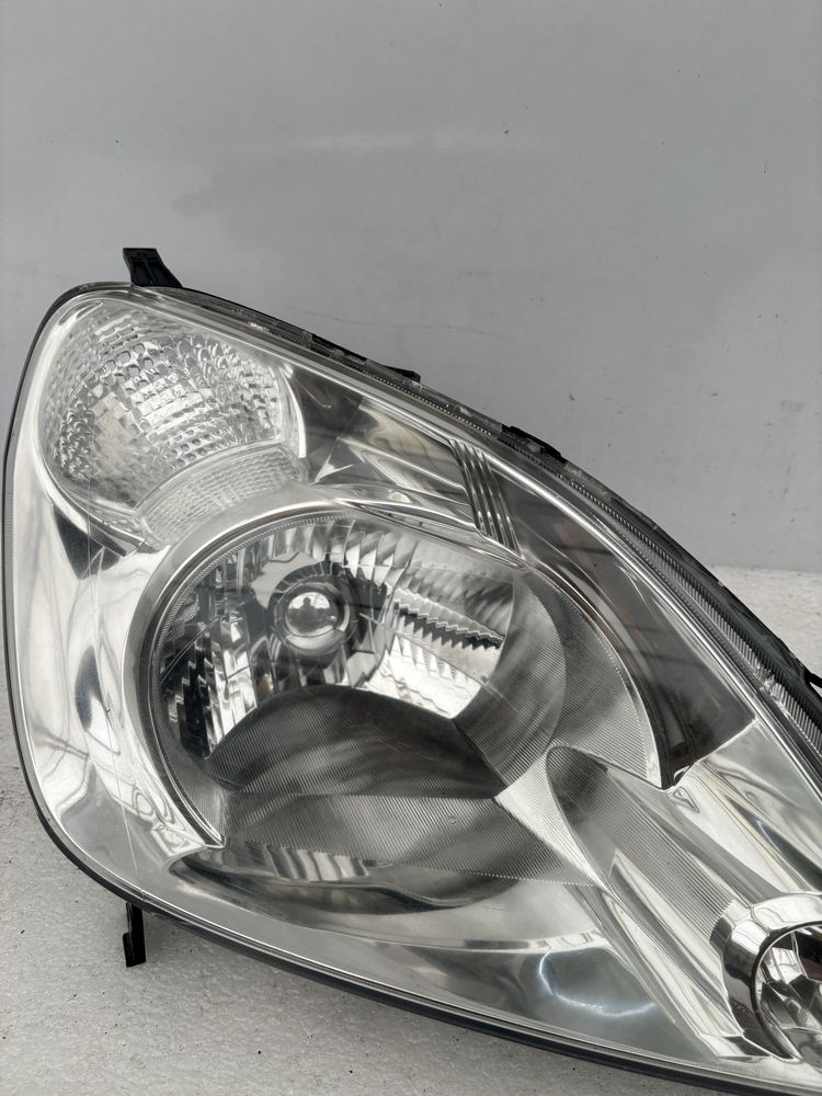 Honda CRV II 2 02-06 lampa prawy przód prawa przednia EU