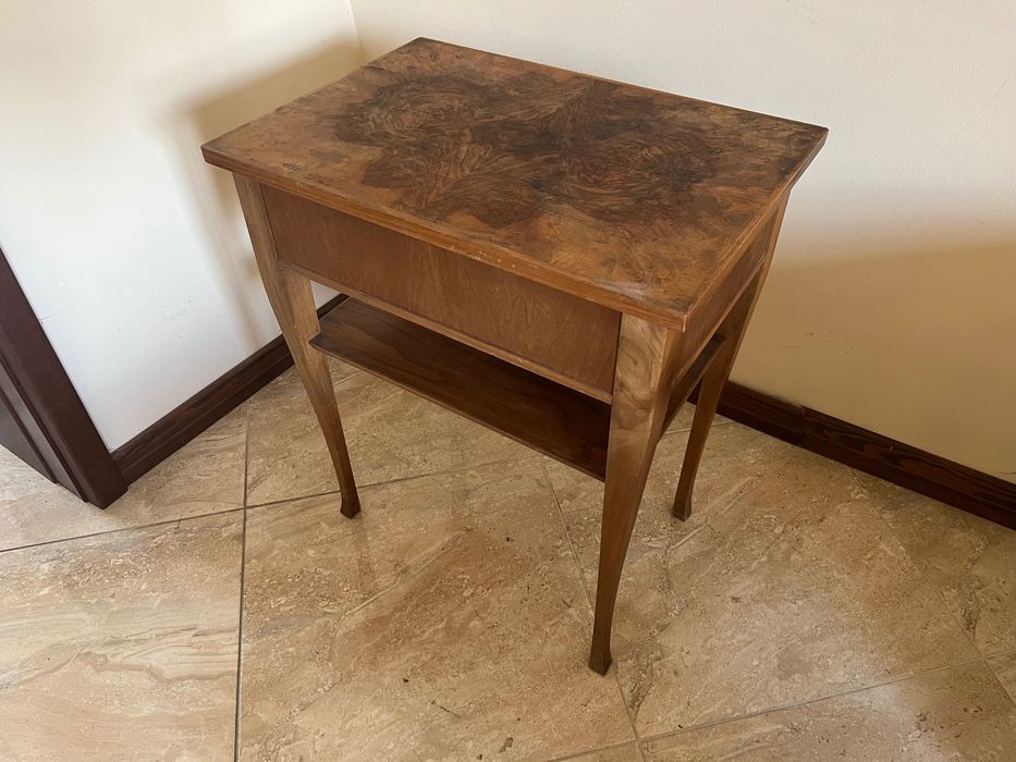 Toaletka komoda drewniana z szufladą