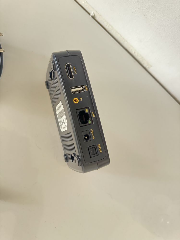 IBRAVEBOX M258 Digital Satellite