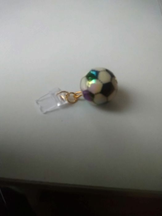 Ozdobna zawieszka do iphona