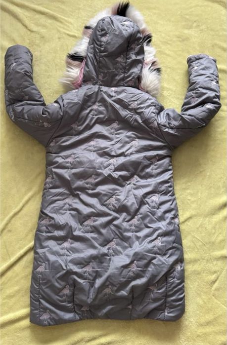 Пуховик для дівчинки