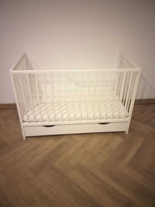 Łóżeczko dziecięce 120x60 z szufladą i materacem