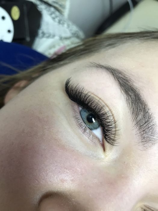 Нарощення вій від  530грн вул.Робоча