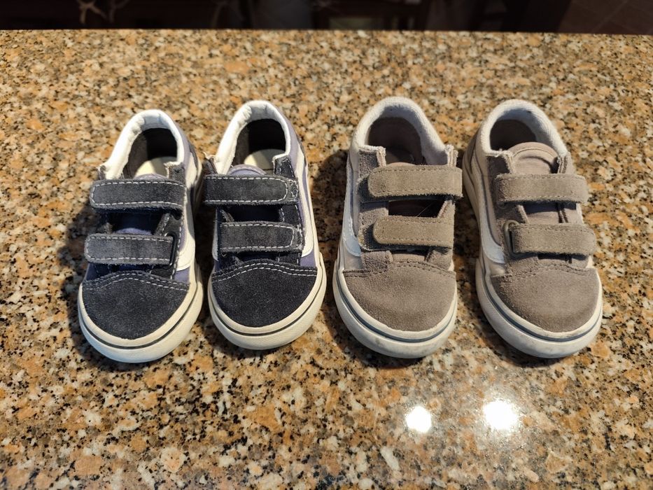 Tênis Vans menino/menina 22 e 23,5