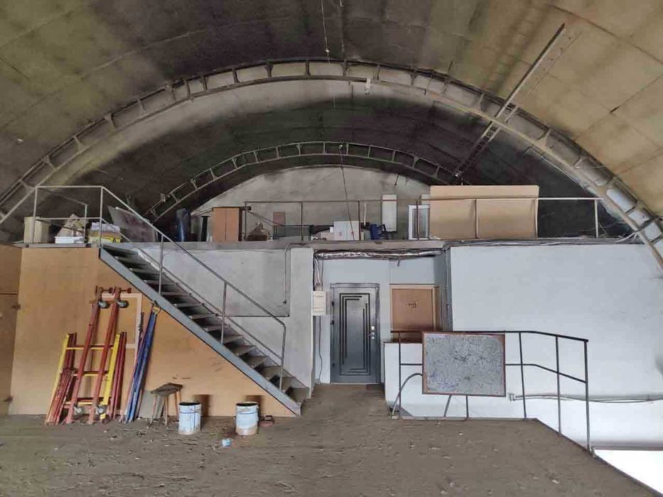 Аренда. Ангар.  ж/м Победа,  ул. Мандрыковская. Соборный р-н