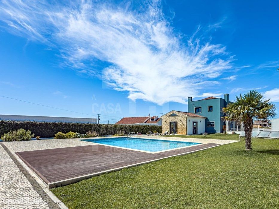 Vende Moradia T4 - Ericeira 11 Km, A Casa das Casas