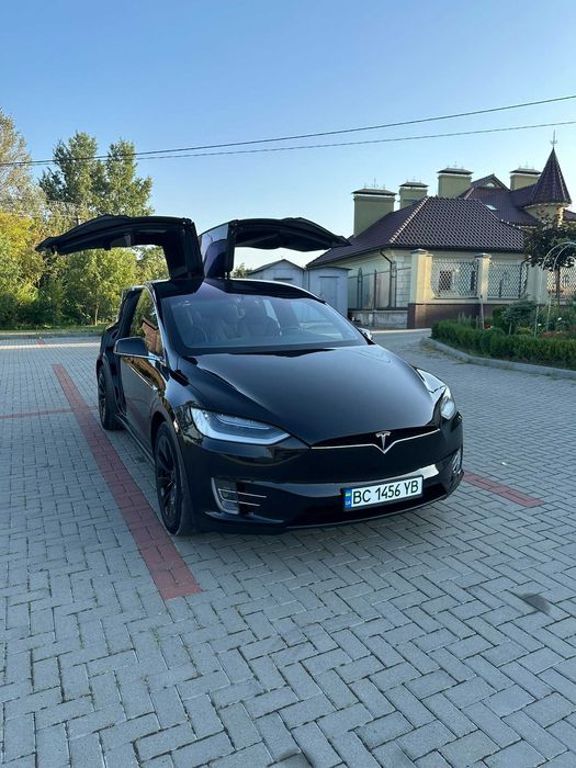 Tesla Model X Dual Motor 2017 Європа