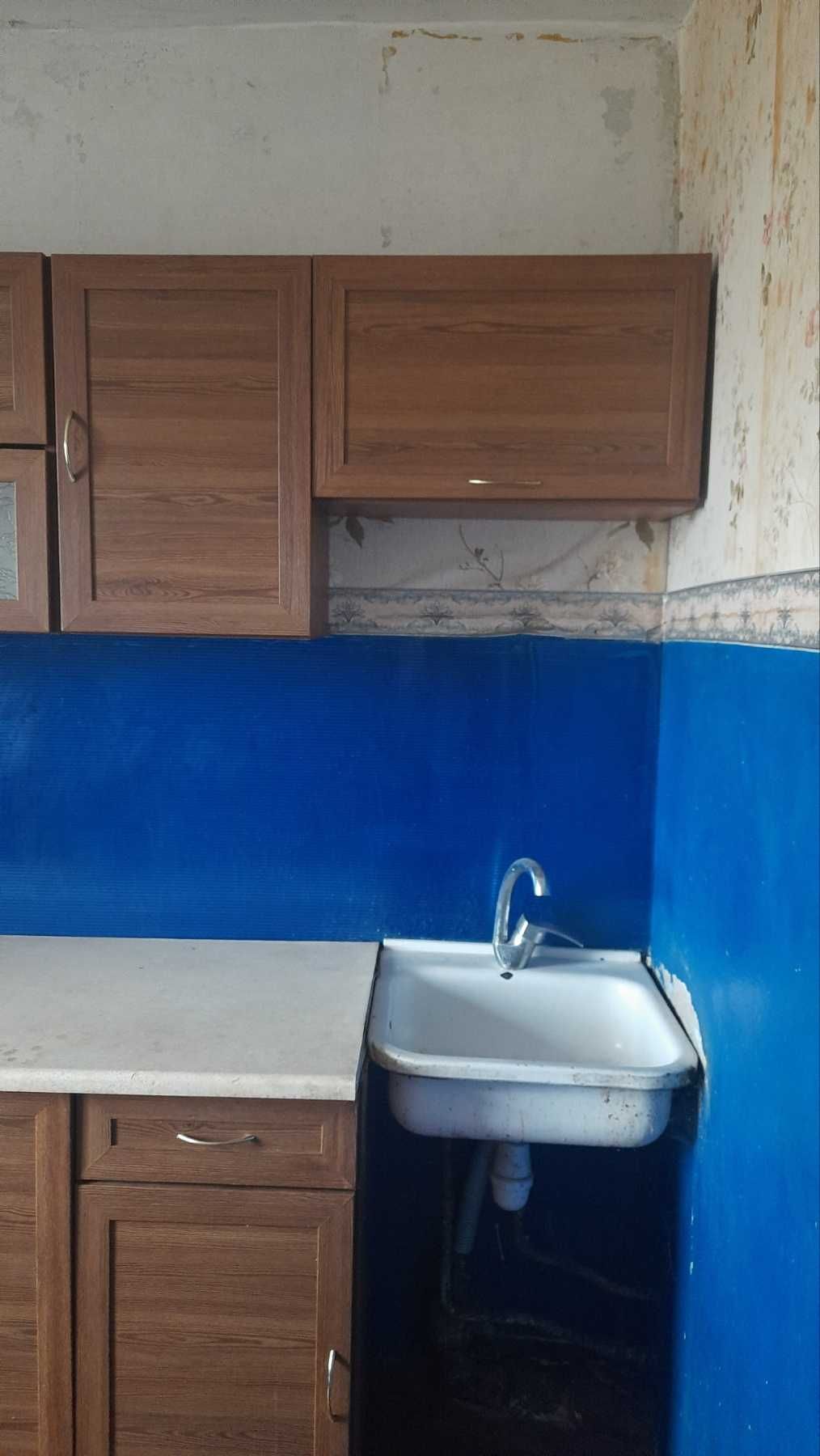 Продаж теплої 2-х кімнатної квартири у ПЗР.