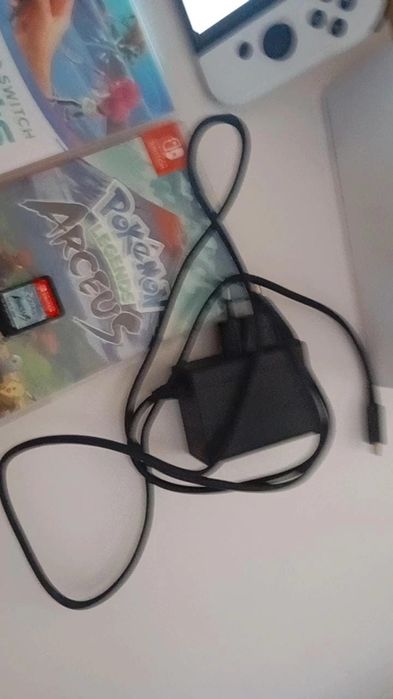 Nintendo switch OLED+jogos+acessorios-Tudo em ótimo estado