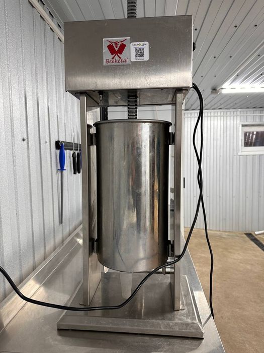 Електричний шприц для ковбас Beeketal