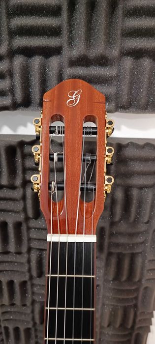 Guitarra Clássica Eletrificada  Gomez | Slim Body | (Nova)