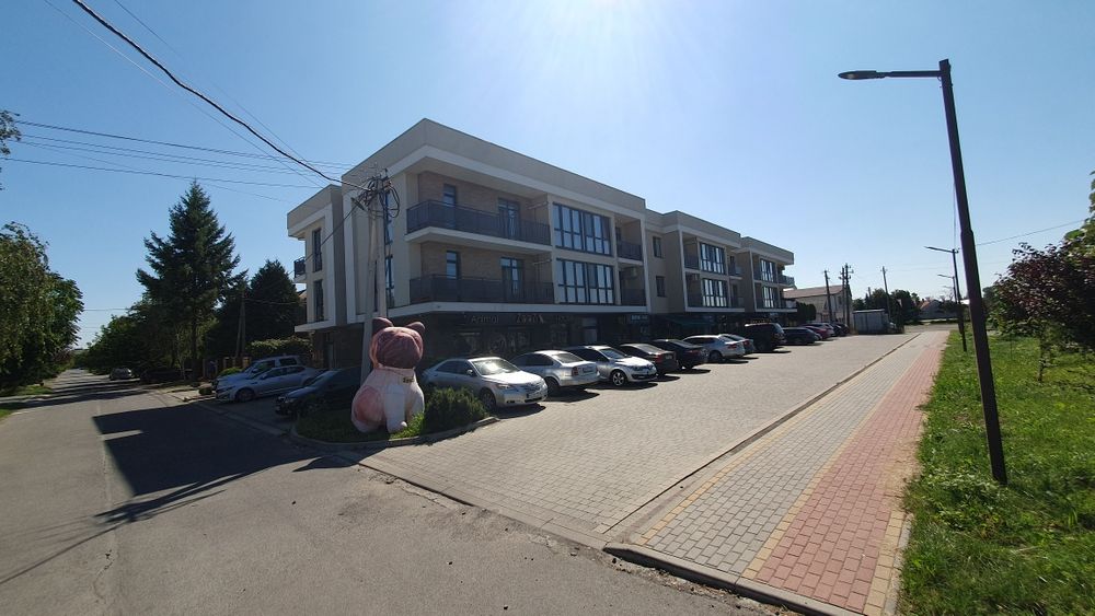 ПРОДАЖ КОМЕРЦІЙНОГО приміщення при центральній дорозі в'їзду в Ужгород