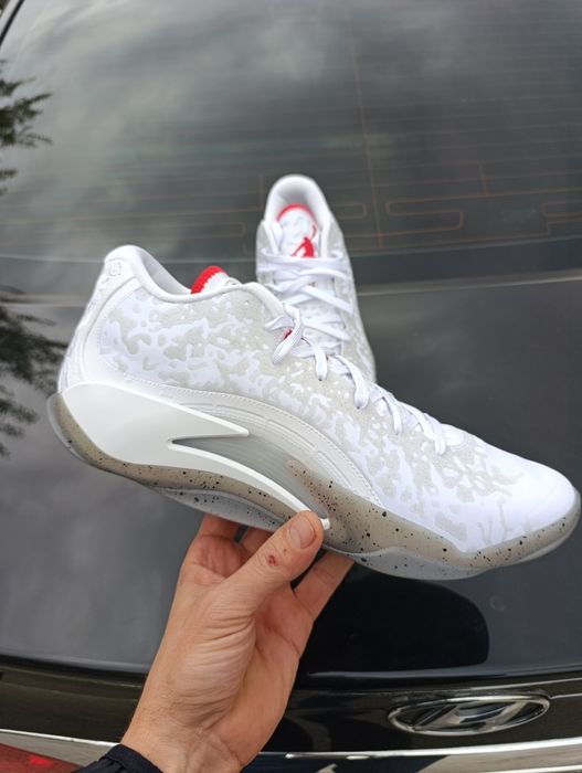 Air Jordan Zion 3 White original p. 48,5(32) нові