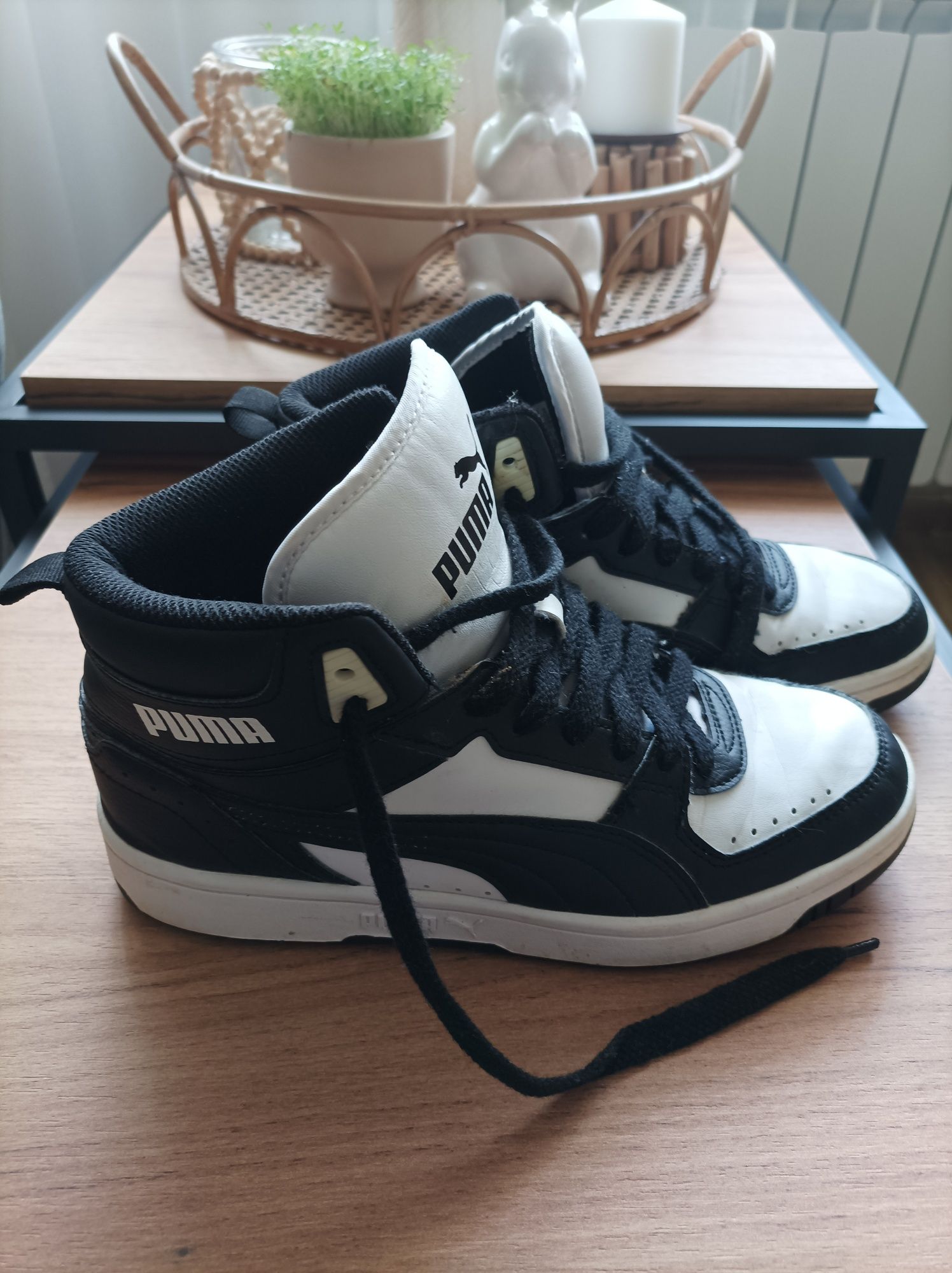 Sneakersy Puma 37,5