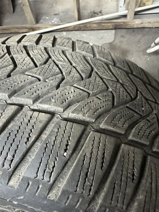 Резина 225/40/R18 зима