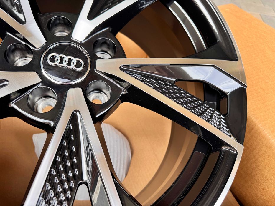 9.15кг R18 5x112 Audi A4 A6 Skoda Octavia A5 A7 SuperB VW Passat B8 B7