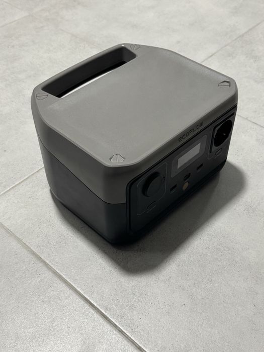 EcoFlow River 2 — станція живлення, як нова, 5–10 циклів зарядки